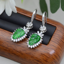  GREEN LEAF EARRING